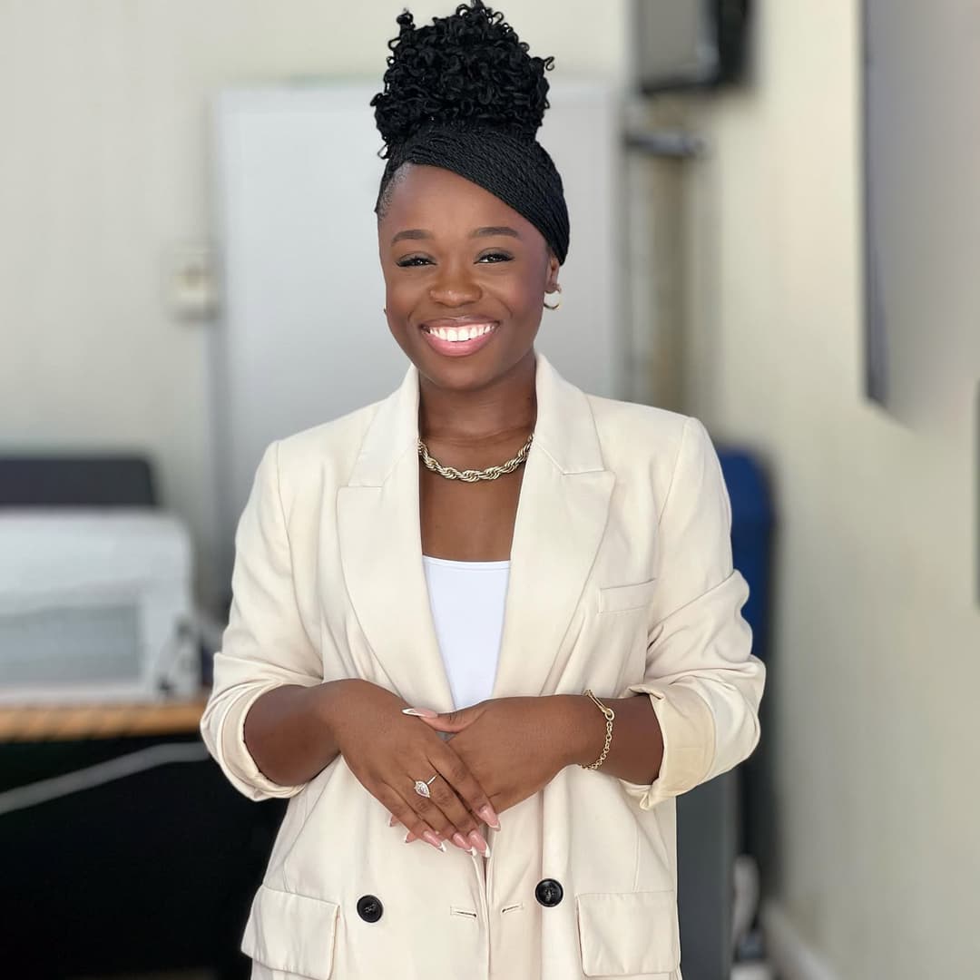 Chloe Muanza Kalengula - CEO d'Idioma International